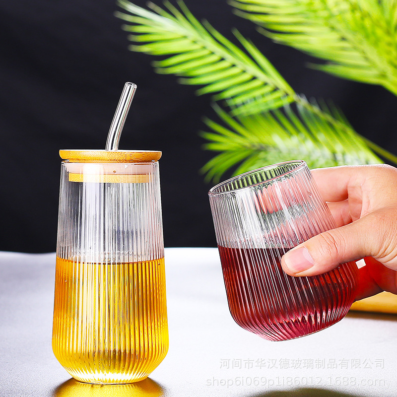 Amazon venta transfronteriza rayas calientes Coca-Cola tazas de paja de vidrio de alto silicio de vidrio cubierta de bambú tazas de bebida de jugo