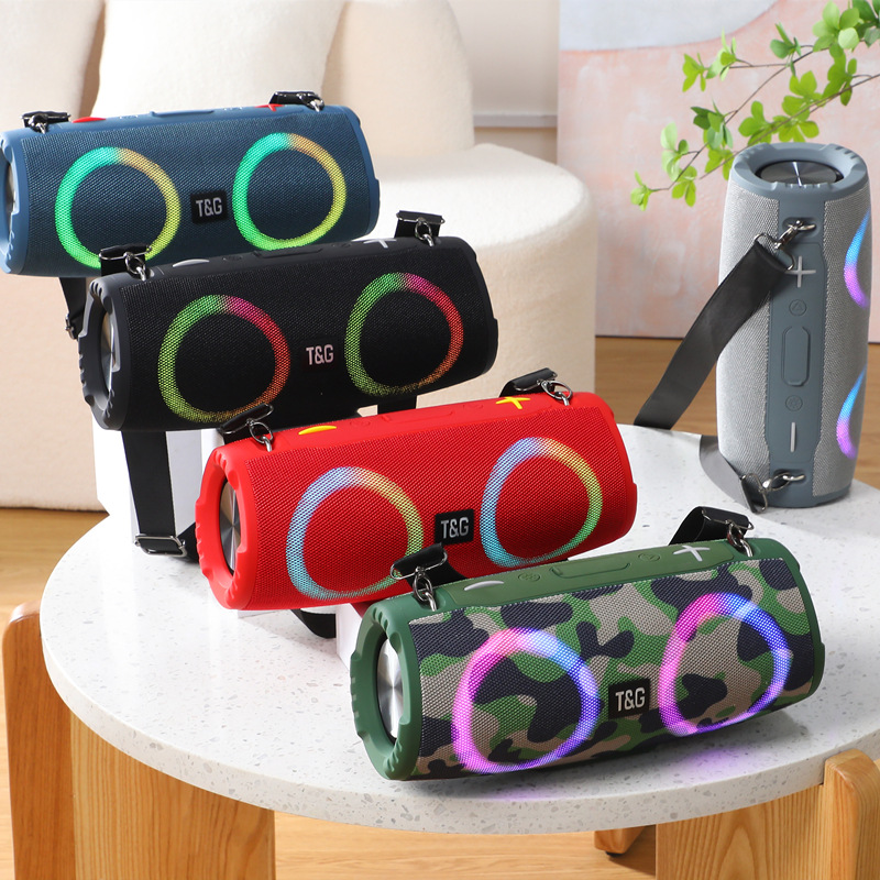 Transfronterizo TG676 altavoces Bluetooth al aire libre 30W batería de alto volumen subwoofer correa de tarjeta de audio Bluetooth inalámbrico