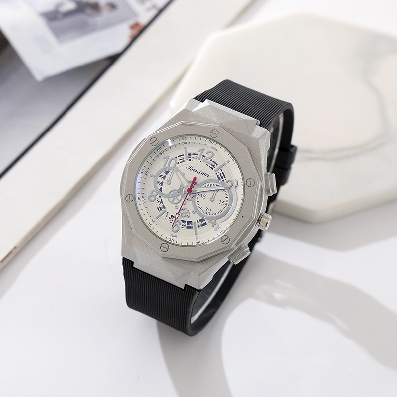 Reloj transfronterizo para hombres hueco al aire libre moda de silicona correa relojes de estudiantes de varones creativos nuevos regalos al por mayor image 7