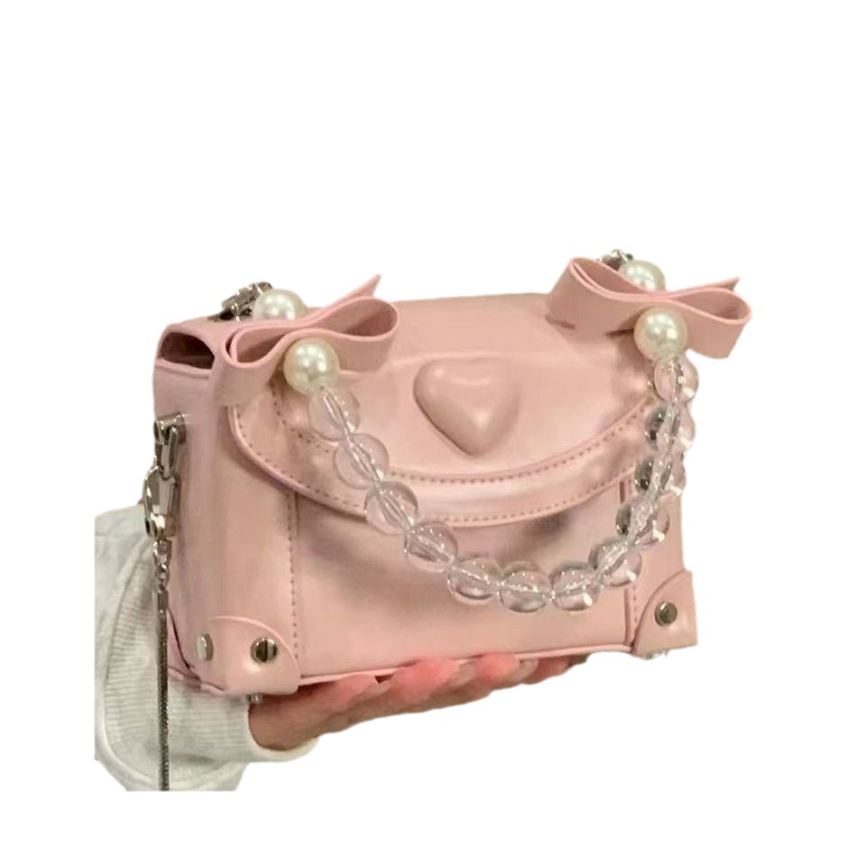 Borsa a tracolla da donna rosa con cuore cristalli e perle_voghion.com