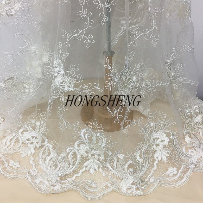 特价睫毛车骨蕾丝布料车骨满幅花边辅料刺绣花朵婚纱裙蕾丝布料