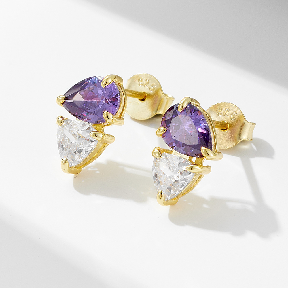 Pendientes de circón con gota de agua en forma de pera de diamante flash de plata de ley s925 Moda femenina Sentido de alta gama Pendientes de lujo ligero europeo y americano