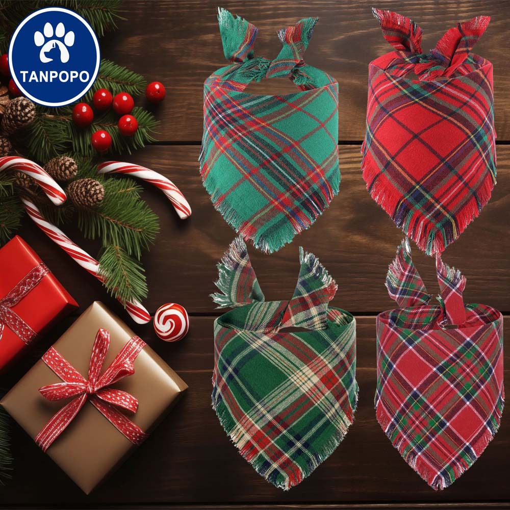 Nuevos productos transfronterizos de Navidad toallas triangulares de mascotas bordas bufandas de perros toallas de saliva de mascotas bordas bufandas