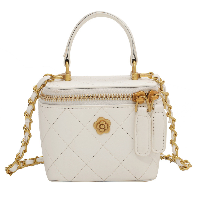 Bolso de bordado de diamante de sensación diaria para mujeres 2026 nueva moda versátil bolso de mochila exquisita bolso de mano super caliente image 6