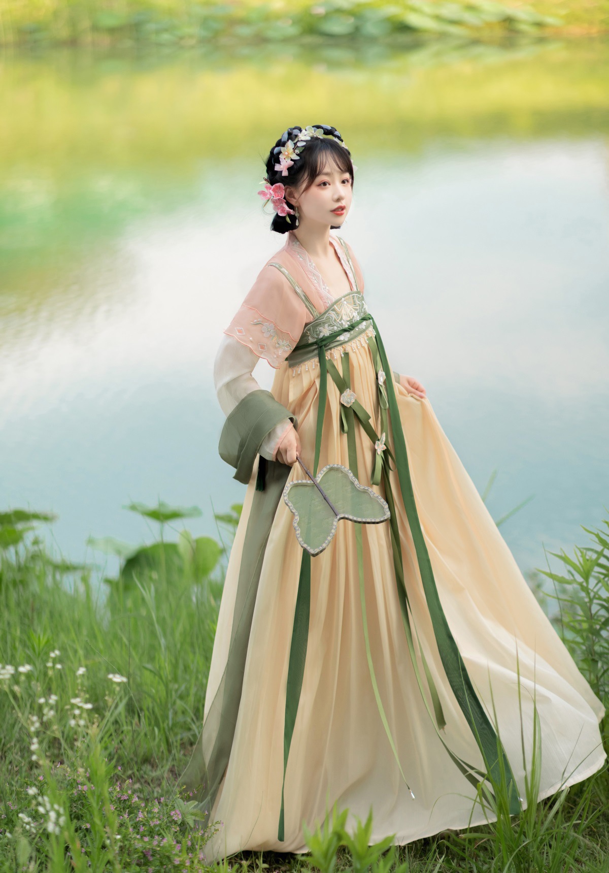 原创设计铃兰百合汉服女飘逸春秋中国风仙气齐胸襦裙全套8373-阿里巴巴