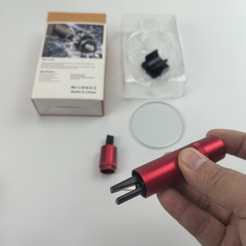 Car safety hammer, a four-in-one tool with a cutter, a multi-functional car emergency escape tool, and a mini window-breaking device