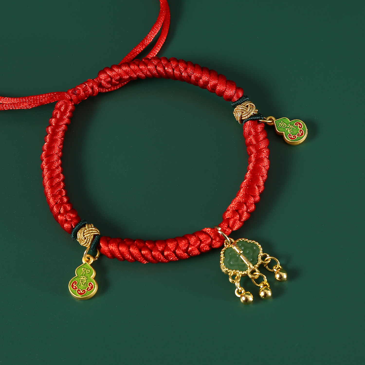 2025 Año Nuevo mascota collar de cuerda roja colgante de jade de cerradura pescado monedas de oro campana chino del Festival de Primavera gatos collar de perro