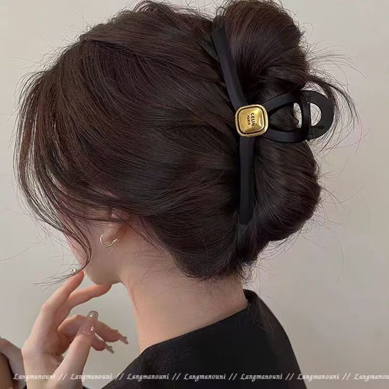 2025年の新しいスタイル、多用途のヘアピンとヘッドウェア、シンプルなサメクリップ、ファッションアクセサリー、ヘアクリップ、気質向上|undefined