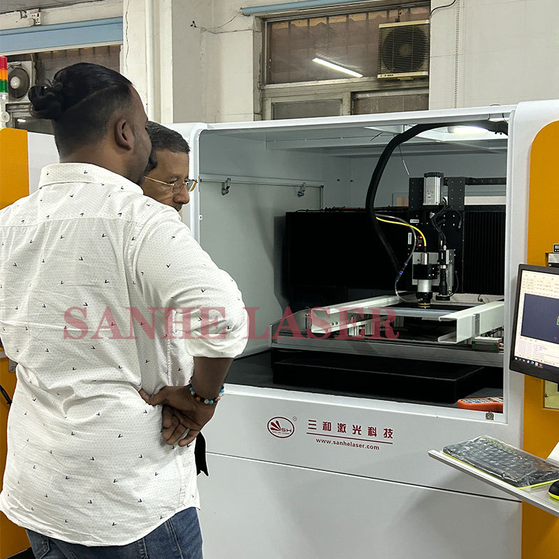 东莞SMT钢网切割机 激光蚀刻 无毛刺 变形小 用于锡膏印刷激光头