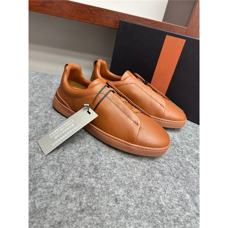 Wu Lei Style No-Lace Men's Sneakers, Genuine Leather Low-Top White Slip-On Shoes with Elastic Band, Easy-To-Wear Driving Shoes Wu Lei Style No-Lace Men's Sneakers, Genuine Leather Low-Top White Slip-On Shoes with Elastic Band, Easy-To-Wear Driving Shoes