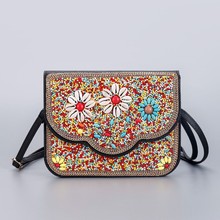 2025新款横版PU波西米亚民族风米珠小众特色大容量单肩斜跨手机包