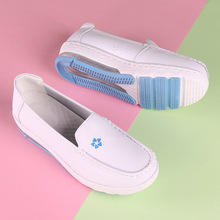 护士鞋女夏季款气垫软底牛皮透气防滑医护鞋 2022新款小白鞋