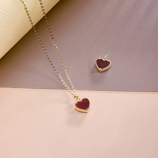 Pure 18K Gold 14K Gold Pendant Fashionable Stereo Heart Inlaid Red Agate Neck Ornament Gold Jewelry 11891