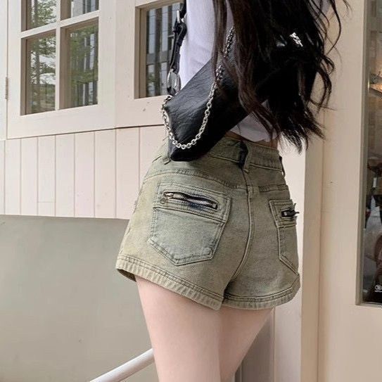 Hot Girl Retro Tight Denim Shorts for Women 2025 Spring/Summer High-Waisted A-Line Straight Wide-Leg Pants for Petite Figures