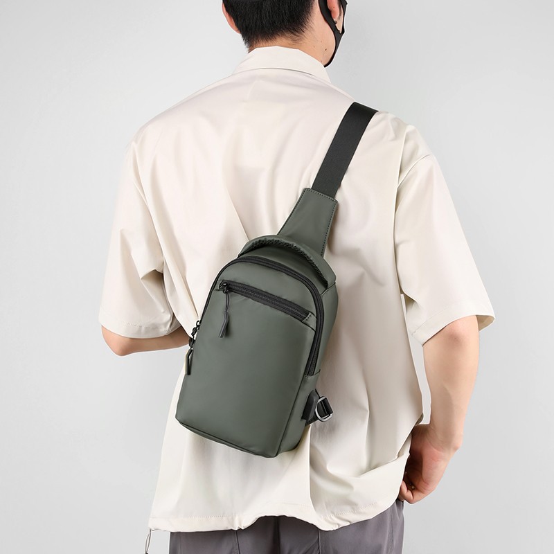 Nouveaux hommes grande capacité mode décontracté sac à bandoulière poitrine Portable et multifonctionnel USB Nylon poitrine sac à bandoulière sac à bandoulière_voghion.com