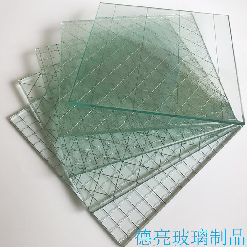 8MM长虹玻璃瓦楞玻璃条纹波浪压花玻璃超白长虹钢化玻璃