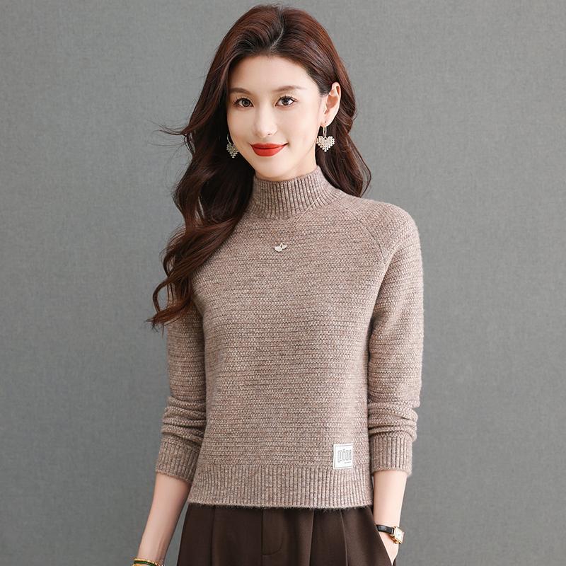 Winter fashionable knitted base body-friendly thermal underwear