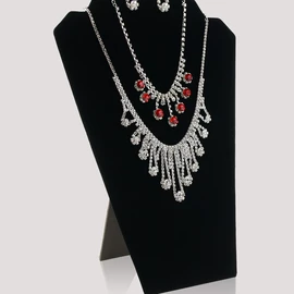 首饰包装;眼镜盒/包;饰品展示架