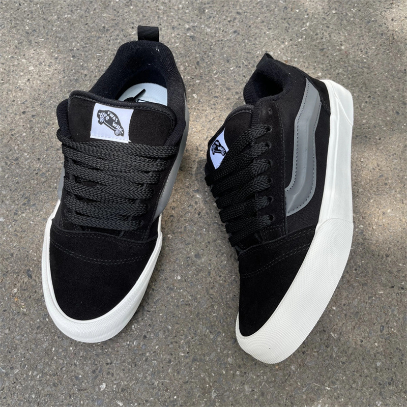 【Factory Store】Knu Skool Black and White Low-Top Classic Chunky Sneakers for Men and Women, Retro Casual Versatile 【Factory Store】Knu Skool Black and White Low-Top Classic Chunky Sneakers for Men and Women, Retro Casual Versatile