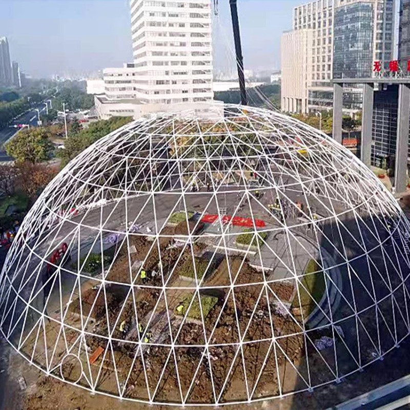 Gran cabina esférica al aire libre tienda esférica actividad de cubierta translúcida celebración de bodas banquete de vino invernadero de actividad temporal