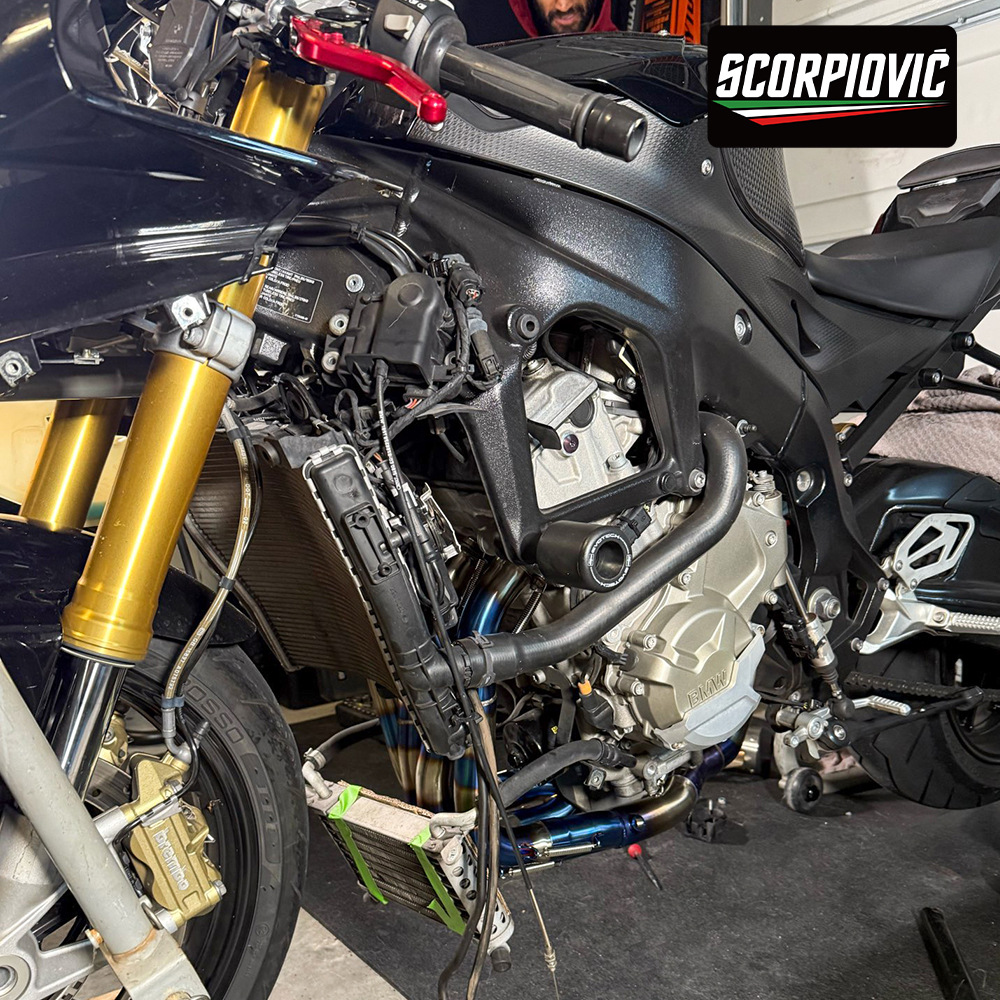 Suitable for S1000R S1000Rr Full Section Exhaust Pipe Stainless Steel Split Front and Rear Muffler 10-16 Years
