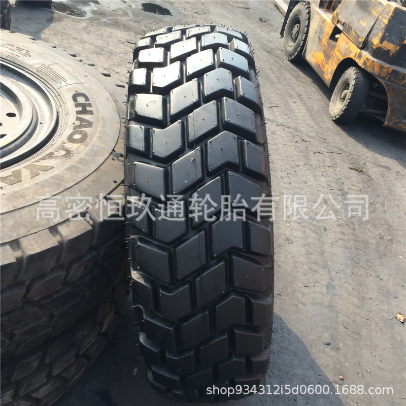 供应东风卡车轮胎12R20越野轮胎12.5R20