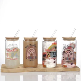 玻璃杯;奶杯/牛奶杯;吸管杯