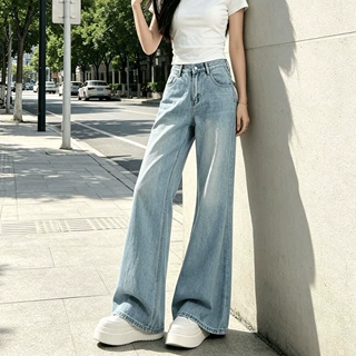 美式复古浅蓝色微喇不贴腿牛仔裤女2026新款高腰宽松显瘦拖地裤子