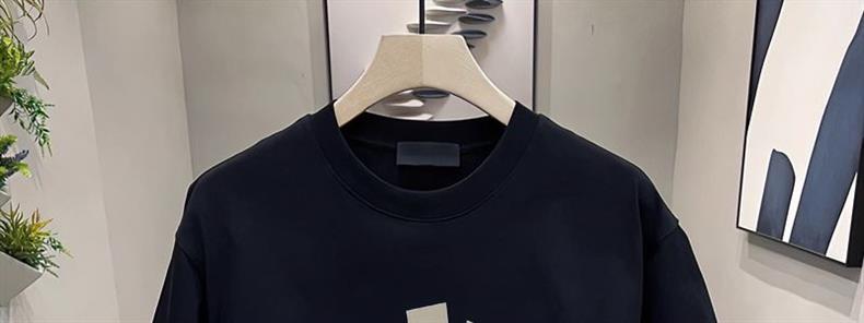 T-shirt homme coupe ample manches courtes versatile pour été_voghion.com