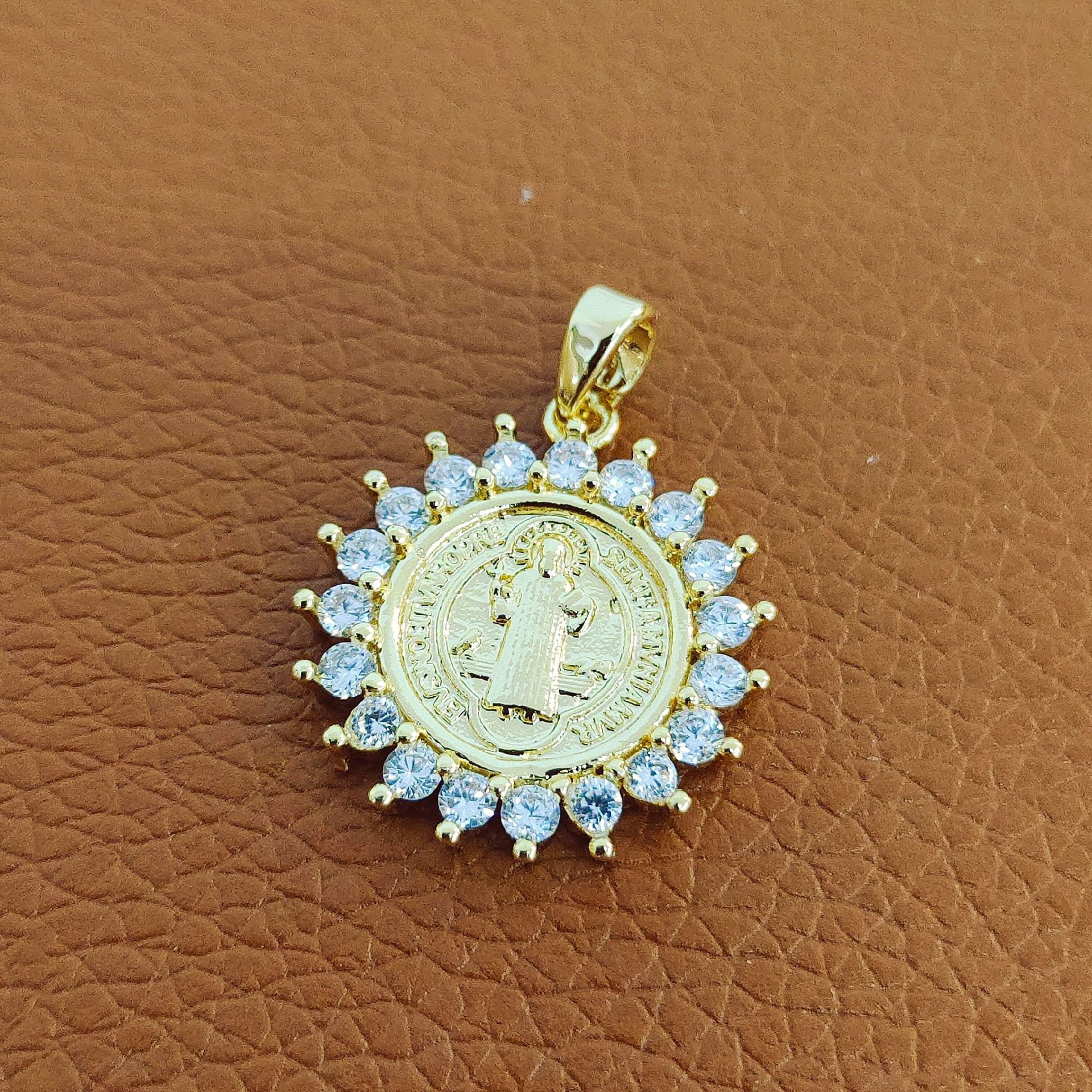 3-6cm Jewelry Making Size DIY Jewelry Accessories Classification 1 Piece 3-6cm Copper Virgin Mary Jesus Pendant