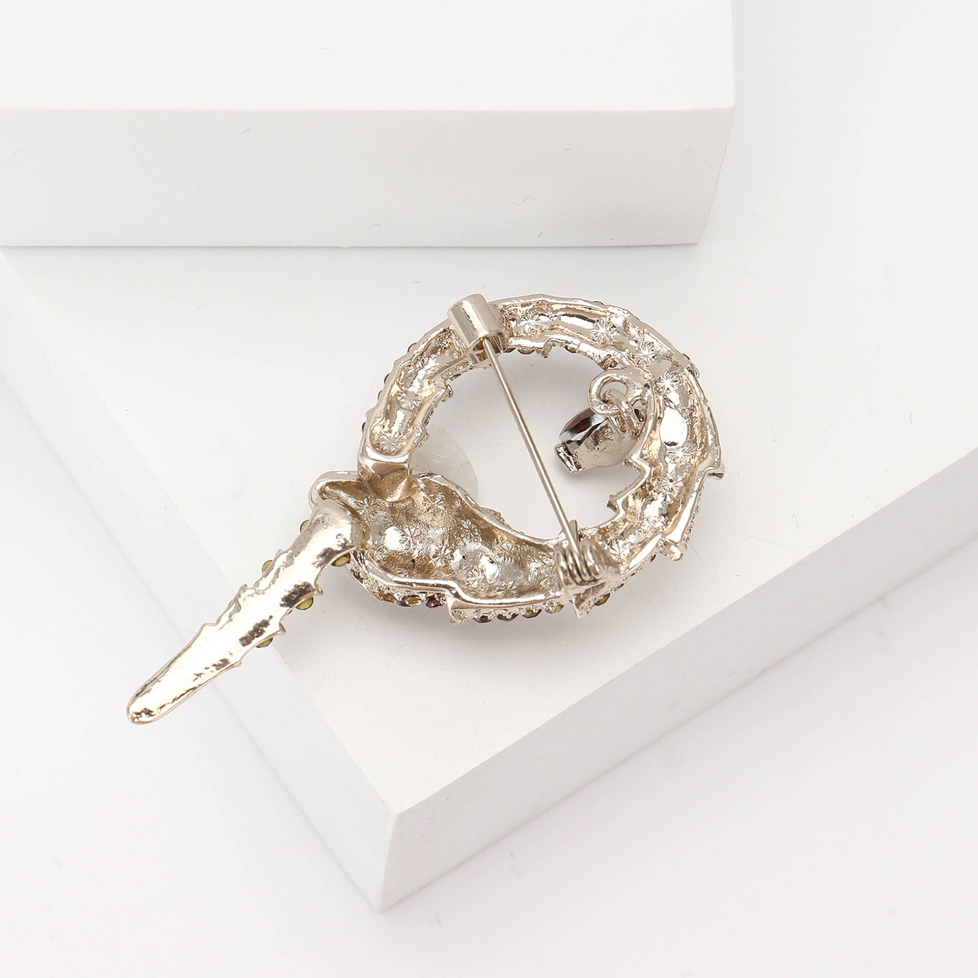 11g Weight Brooches Classification Holiday, Banquet, Daily Occasion Alloy Material Snake Pattern Unisex Gender Lady Style Lady Pin Snake Alloy Unisex Brooches 9