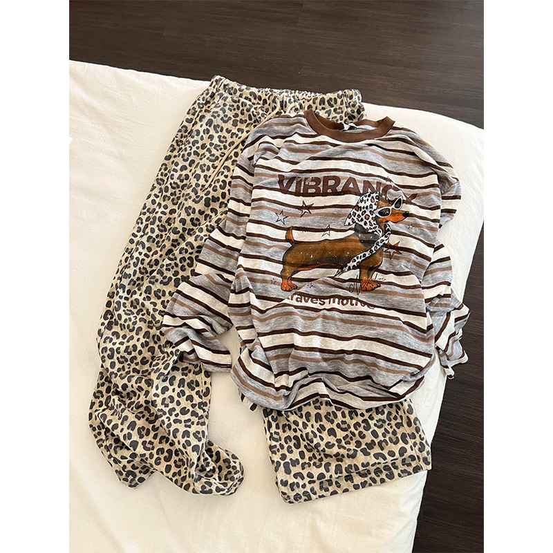 Korean-style striped long-sleeve pajamas for women, new autumn leopard print pants, plus-size loungewear set suitable for outdoor wear Korean-style striped long-sleeve pajamas for women, new autumn leopard print pants, plus-size loungewear set suitable for outdoor wear