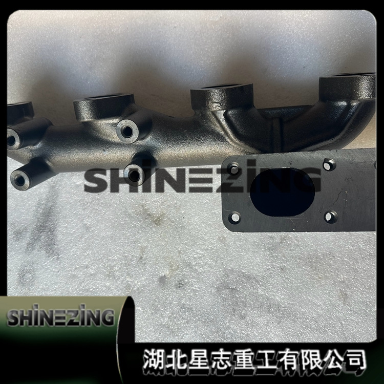 3999806 Exhaust Manifold Engine Parts Exhaust Manifold 3999806