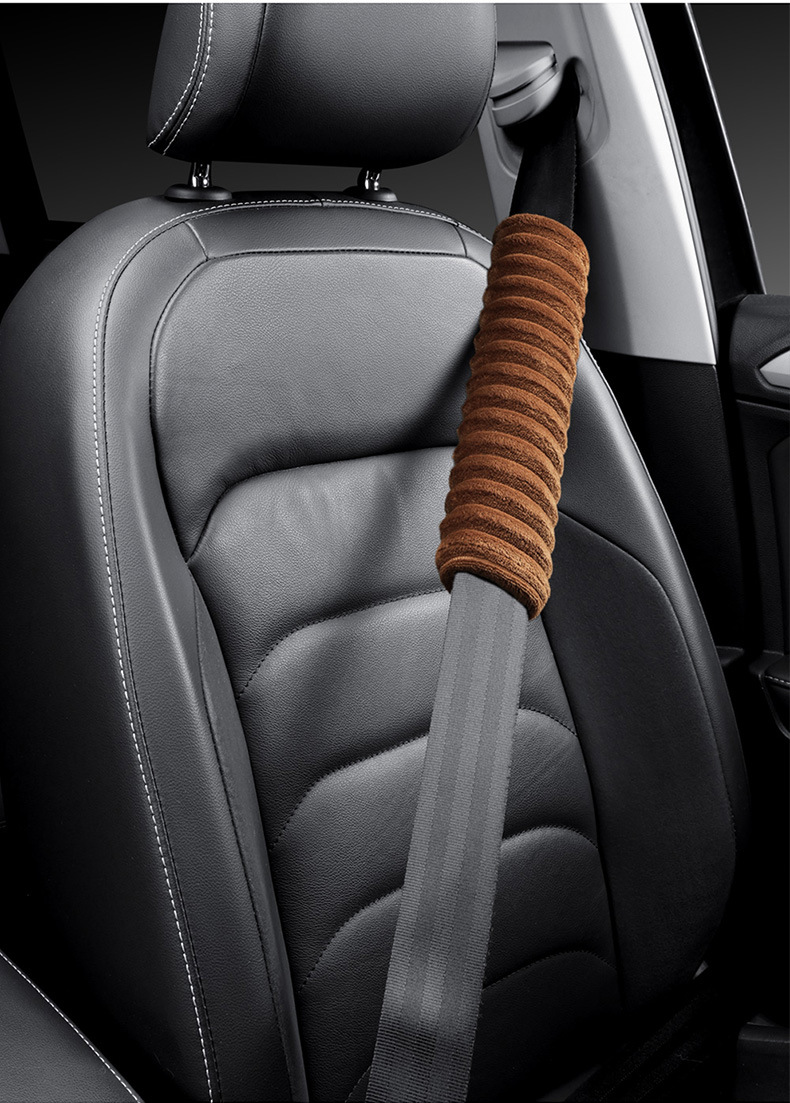 Car Truck universal winter plush safety belt shoulder protector anti-tightening anti-wear cloud velvet shoulder protector 27cm30cm