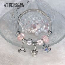 �������N�Ϲ�܇��ɫõ��ʹ��Ƕ���{���P����CŮ����Ʒ