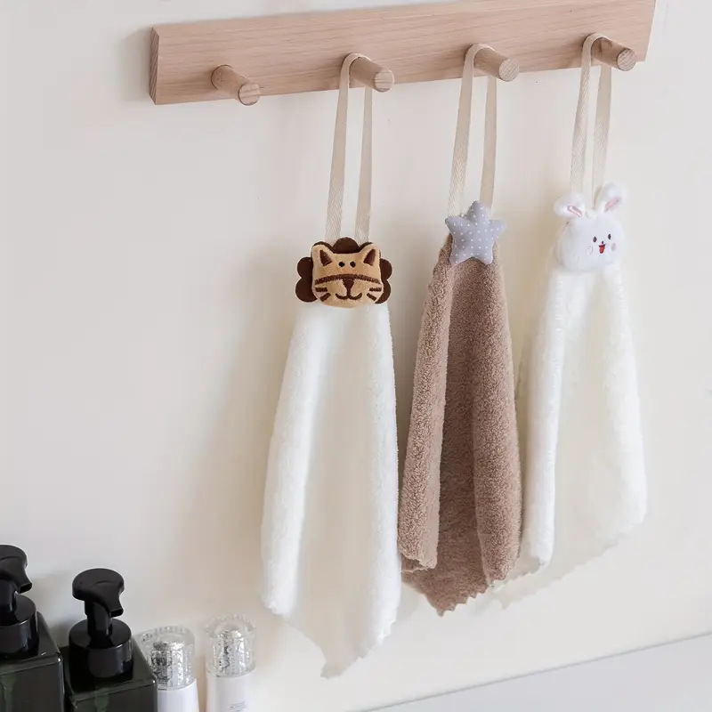 Korean-Style Bear Hand and Face Towel, Quick-Drying Towel for Kitchen and Bathroom, Household Absorbent Hanging Small Square Towel