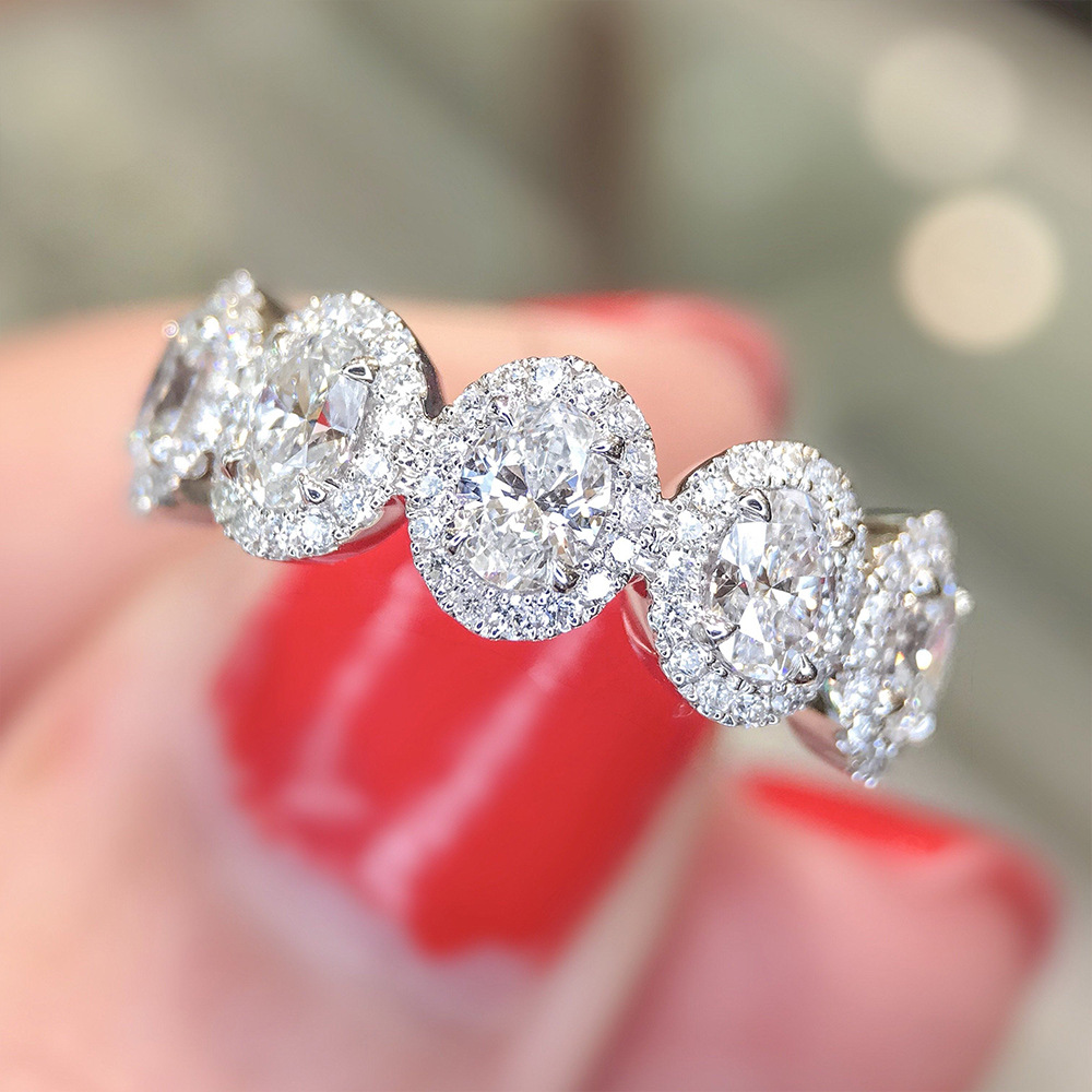 Einfacher Stil Einfarbig Kupfer Inlay Künstlicher Diamant Ringe 1 Stück display picture 3
