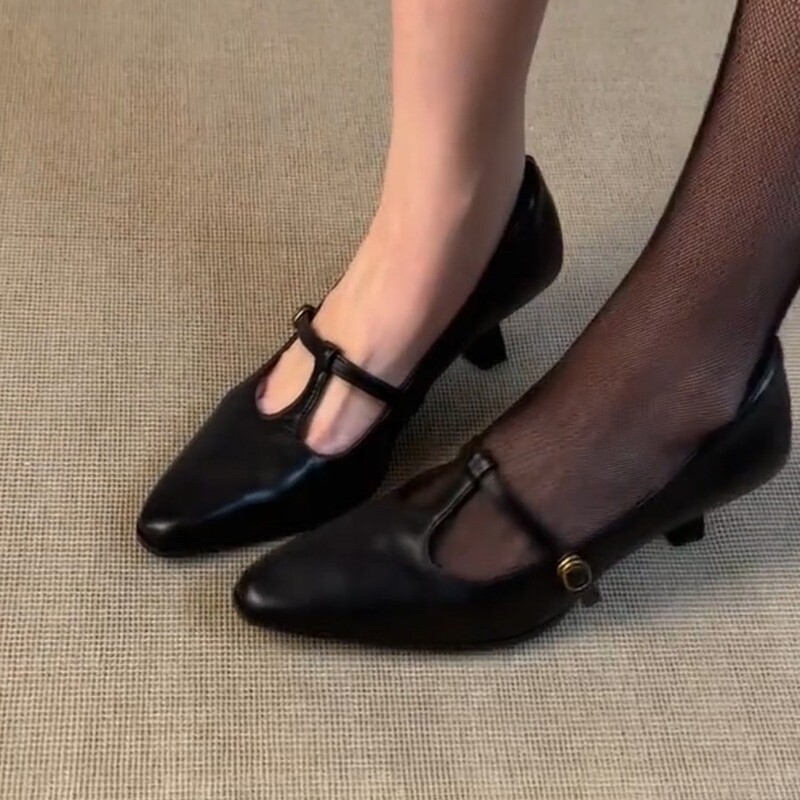 Ready-to-ship French-style shallow-toe Mary Jane pumps for women, genuine leather, elegant, versatile, retro pointed-toe low heels Ready-to-ship French-style shallow-toe Mary Jane pumps for women, genuine leather, elegant, versatile, retro pointed-toe low heels