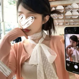 项链;发夹;耳环