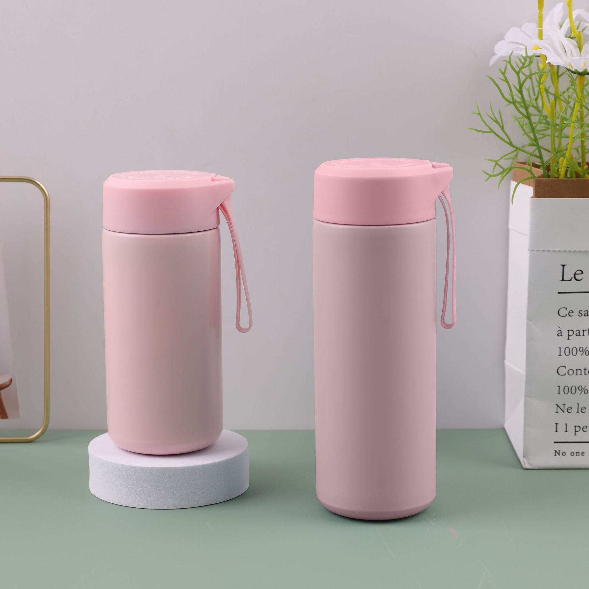 Moda simple 304 taza de acero inoxidable portátil cuerdas taza de agua al aire libre mini taza de bolsillo taza de regalo al por mayor