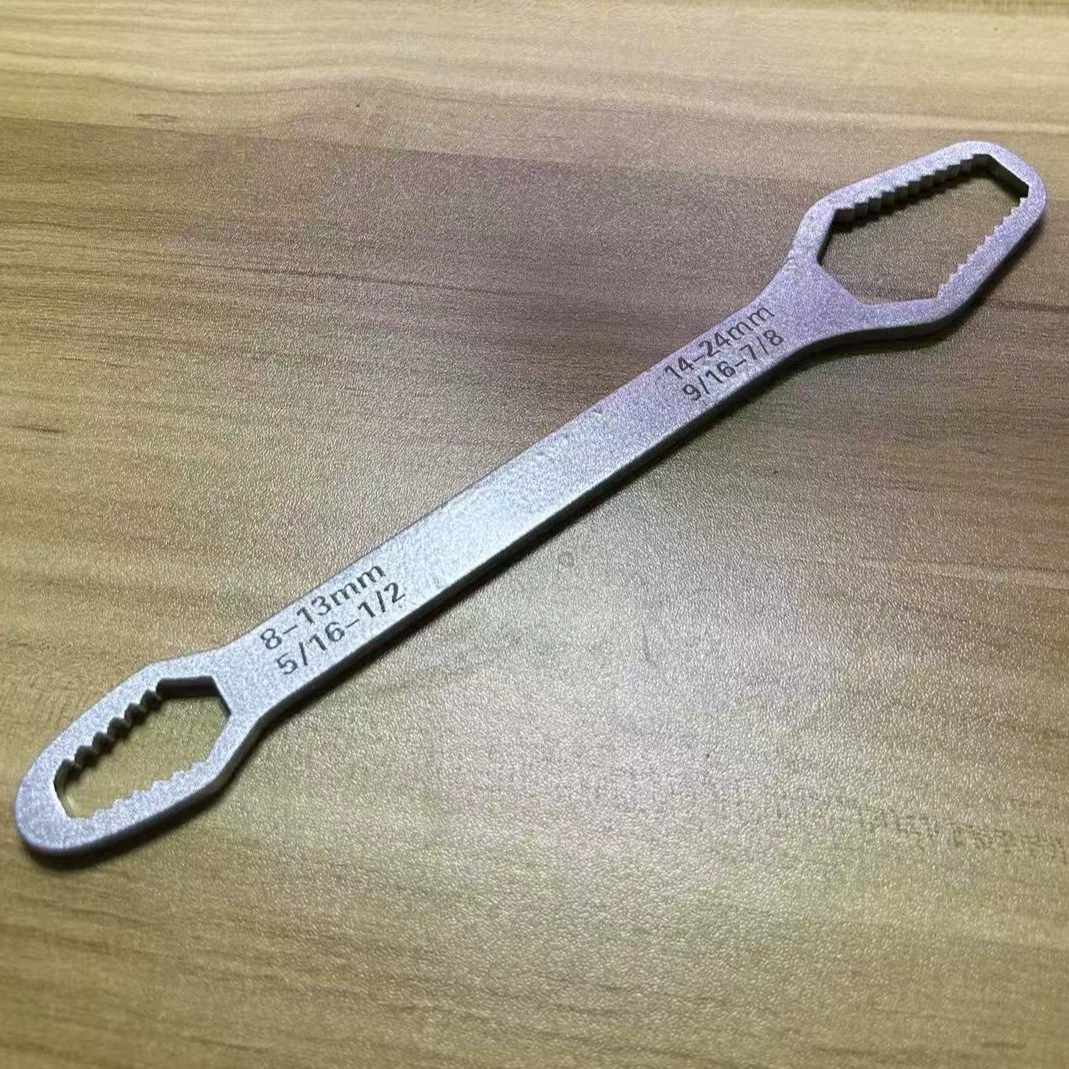 Universal wrench, glasses, 24mm