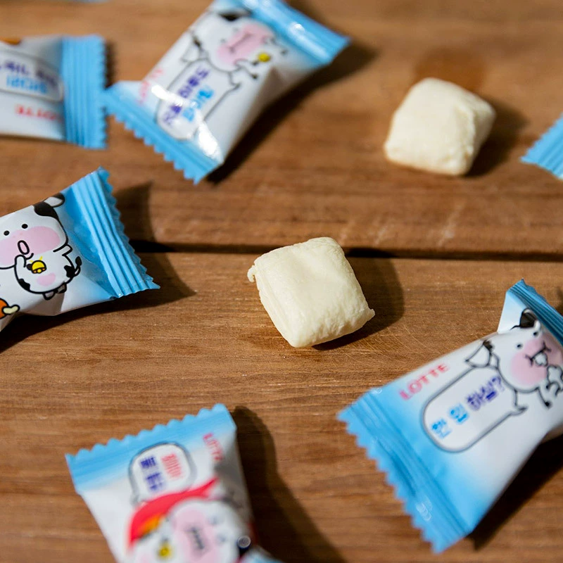 Конфеты Lotte Niu Niu Gummy 63 г — молочный или клубничный вкус, для угощения