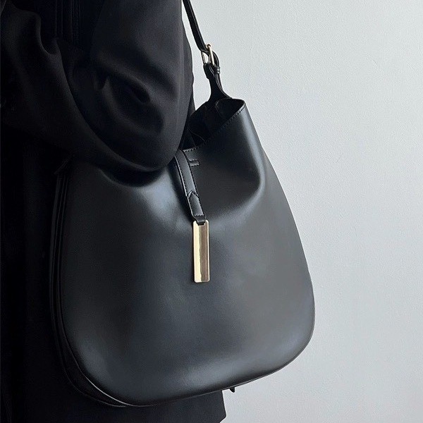 2022新型xzbag鄭秀晶同モデルのトートバッグ女性大容量脇下包餃子斜めショルダーバッグバケツバッグ|undefined
