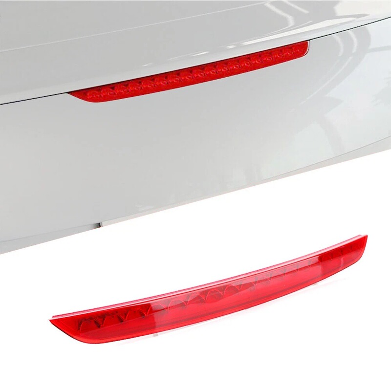 Cross-border applicable to 06-14 Audi TT high-mounted brake light MK2 8J rear third brake light 8J0945097 Cross-border applicable to 06-14 Audi TT high-mounted brake light MK2 8J rear third brake light 8J0945097
