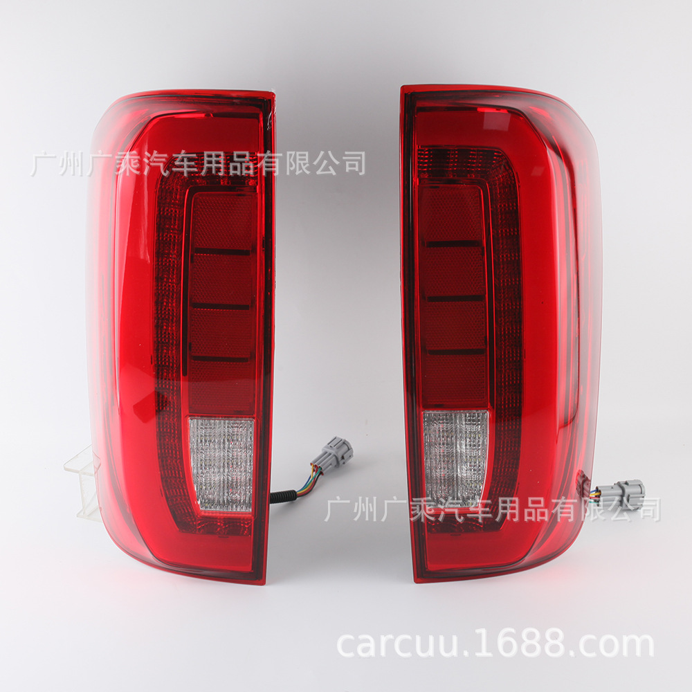 Aplicable a 17-18 Toyota HELAX luz trasera hilux modificado