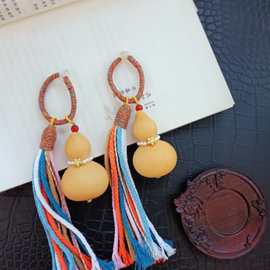 原创手作文玩葫芦挂件搭配贝珠红玛瑙手工棉绳编织流苏设计