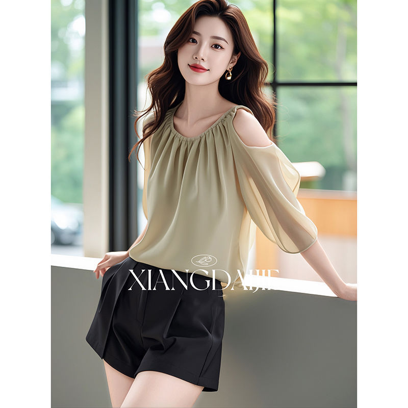 2024 Summer New Ladies Elegant Top Dig Shoulder Design High-end Green Seven-point Sleeve New Chinese Shirt for Women 2024 Summer New Ladies Elegant Top Dig Shoulder Design High-end Green Seven-point Sleeve New Chinese Shirt for Women
