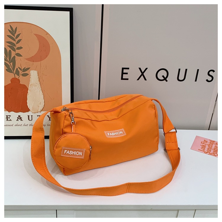 Large Capacity Women's Shoulder Bag Nylon Crossbody Work Bag_voghion.com