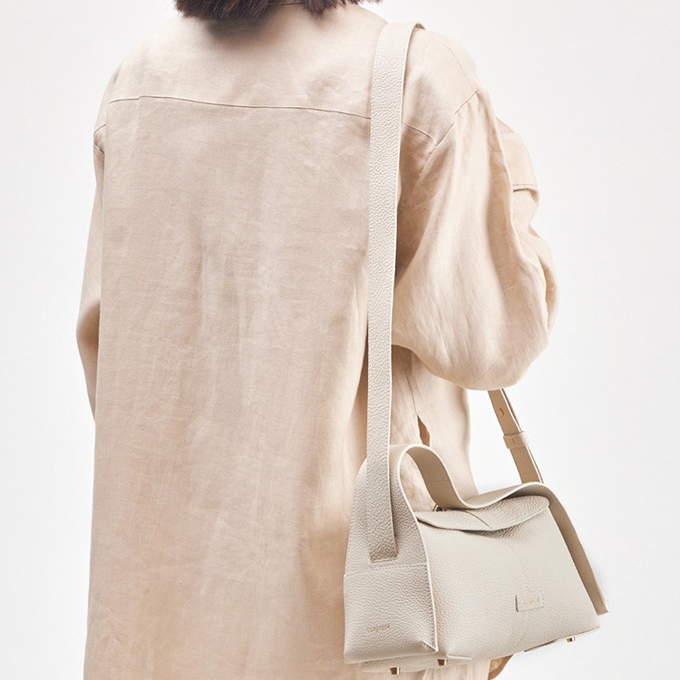 So Ear-Hanging Series Small/Medium Eave Bag Designer Top Grain Cowhide Commuter Handbag & Crossbody Bag For Women - Thumbnail 4