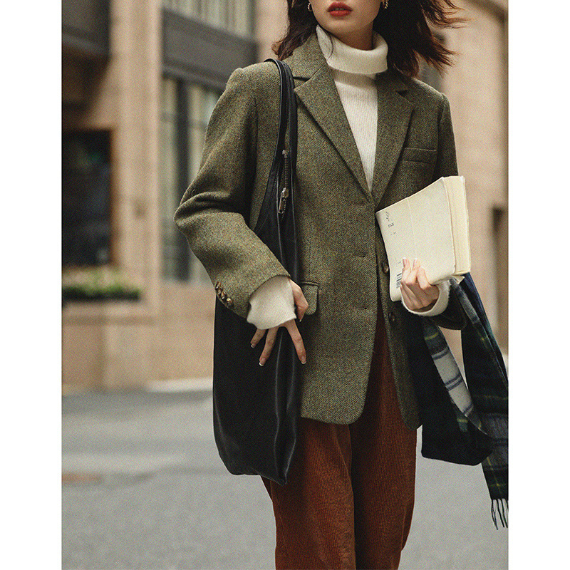 British-Style Slim-Fit Woolen Solid Color Blazer for Women, New Autumn/Winter 2026 Design, Single-Breasted Casual Jacket British-Style Slim-Fit Woolen Solid Color Blazer for Women, New Autumn/Winter 2026 Design, Single-Breasted Casual Jacket
